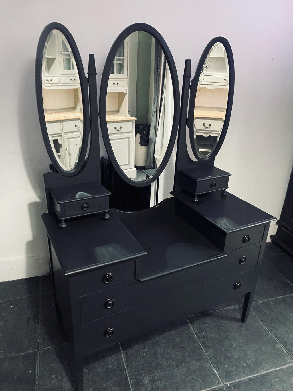 Vintage Black Vanity Dresser with Mirrors – Antique Dressing Table