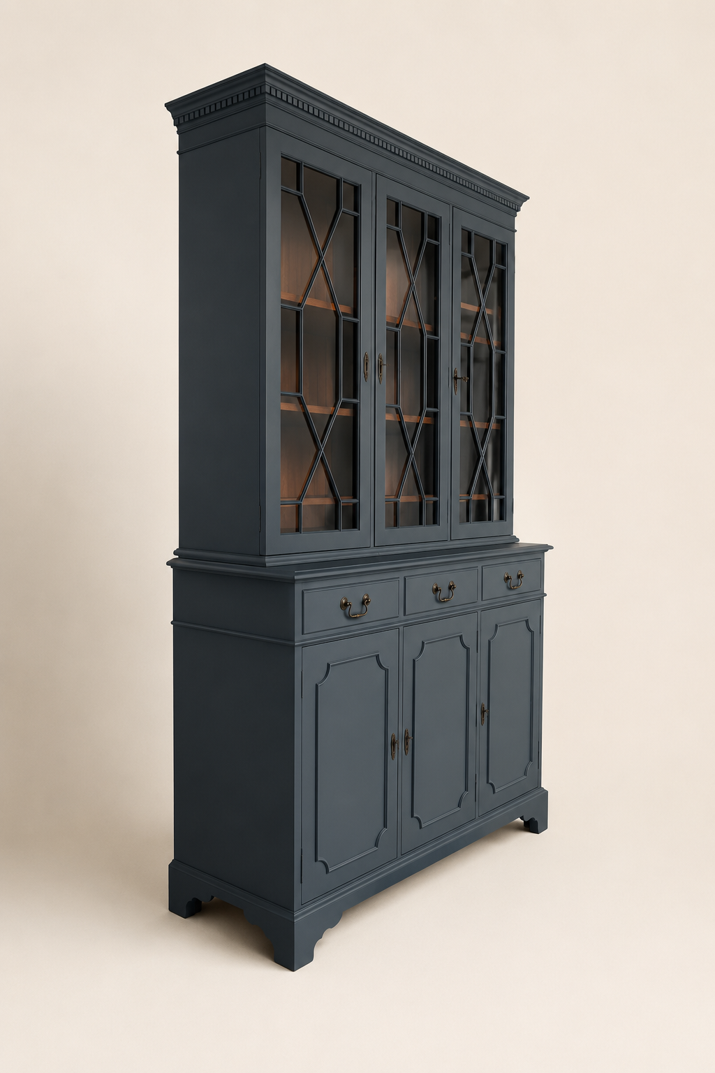 Stunning Classic Style Soft vintage blue 3 door Regency Glazed cabinet